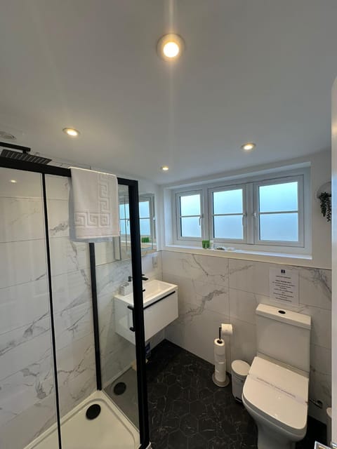 Central Cambridge Apartments by Tas Apartment in Cambridge