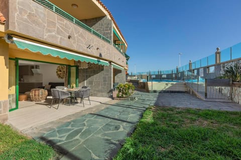 Patio, Balcony/Terrace, Swimming pool