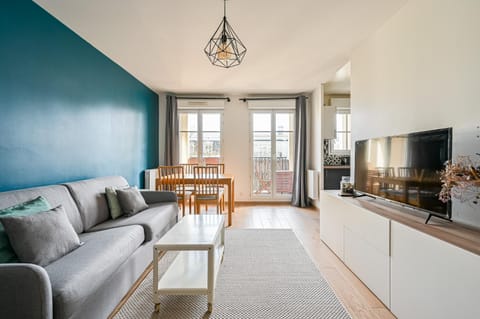 Le Fantasia - Disney - Parking - Wifi Apartment in Bussy-Saint-Georges