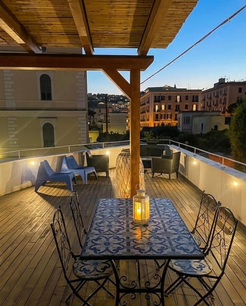 Patio, Balcony/Terrace
