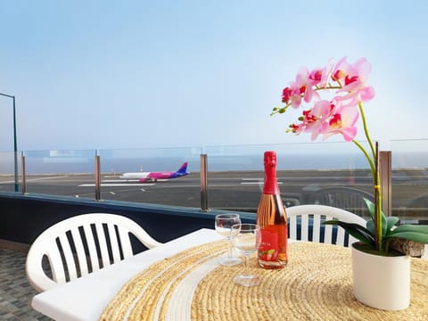 Natural landscape, View (from property/room), Balcony/Terrace, Balcony/Terrace, Sea view