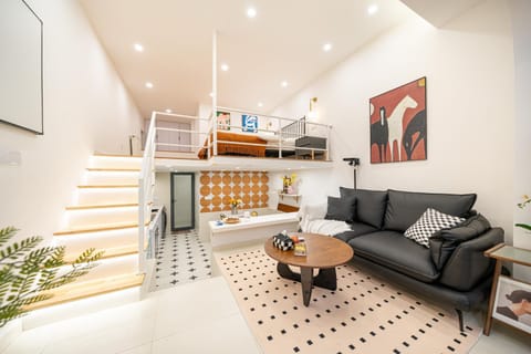 Living room, Seating area