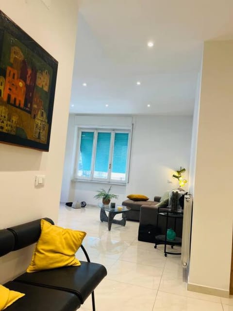 Orizzonte 5 Terre, VIALE ITALIA 221 - Partenza battelli 5 Terre Apartment in La Spezia