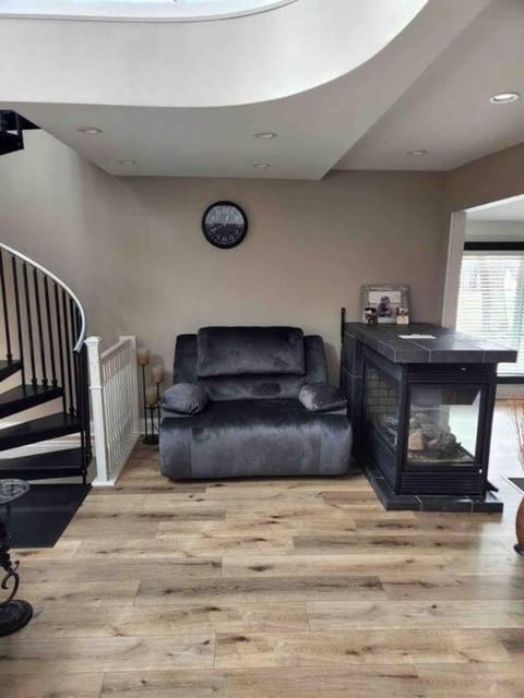 Spacious St Croix River Home with Private Beach House in Lakeland