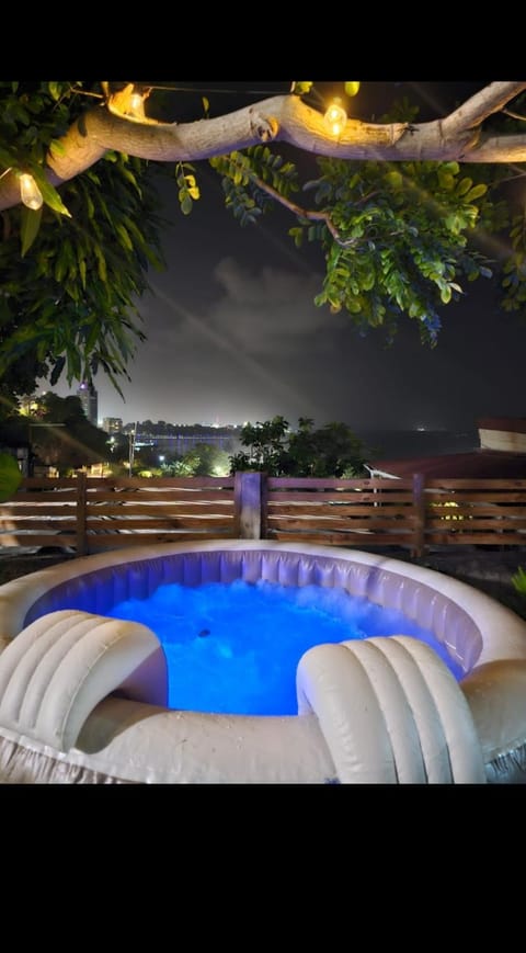 Night, Natural landscape, Hot Tub