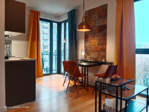 Kitchen or kitchenette, Living room, Dining area