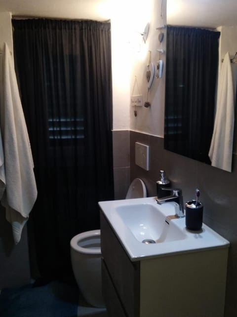 Leopoldo home Apartment in Florence