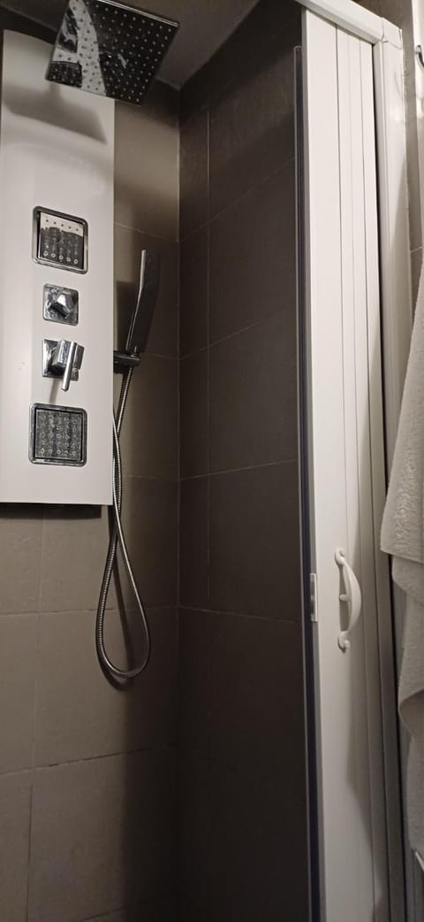 Leopoldo home Apartment in Florence