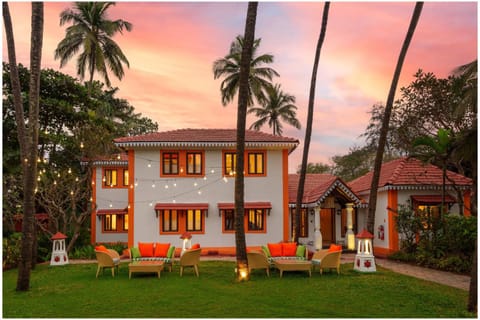 Property building, Garden, Garden view