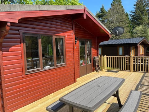 Loch Lomond Lodge Nature lodge in Scotland