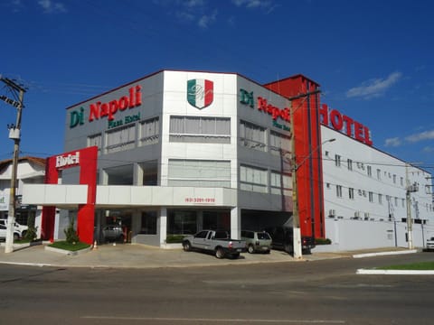 Facade/entrance, Off site, On site, Street view