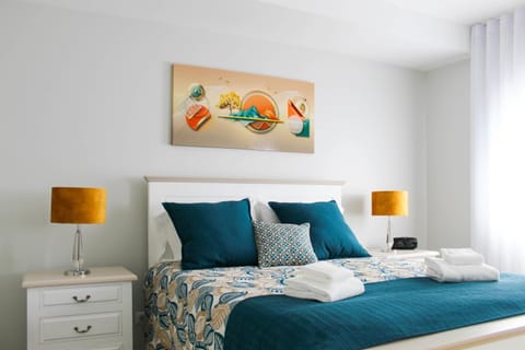 Bed, Decorative detail, Bedroom