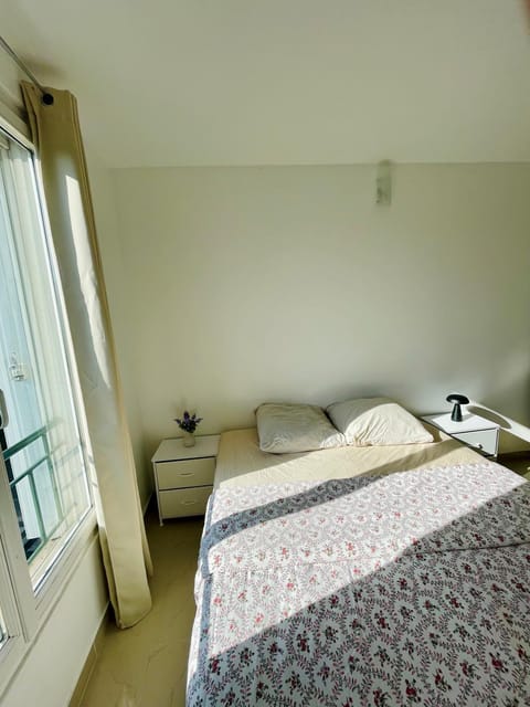 LOCATION COURTE DUREE A BOISSY SAINT LEGER Apartment in Île-de-France