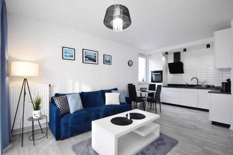 Kitchen or kitchenette, Living room, Seating area