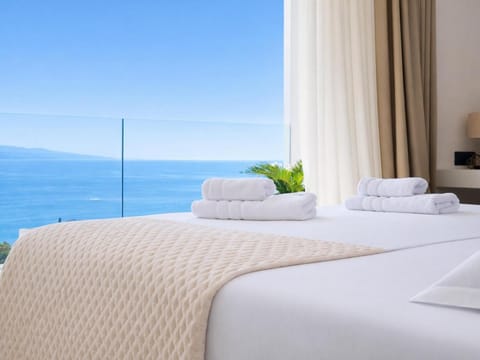 View (from property/room), Bedroom, Landmark view, Sea view, Sea view