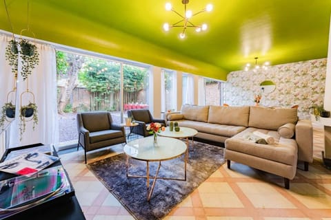 NEW Anzures Area Home BBQ Parking Private Patio House in Mexico City