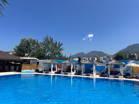 Nearby landmark, Day, Natural landscape, Mountain view, Pool view, Swimming pool, Swimming pool, sunbed