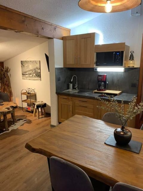Chalet le Daim appartement 6 pers Vue Mont-Blanc Apartment in Combloux