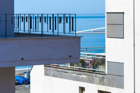Balcony/Terrace, Beach, Sea view