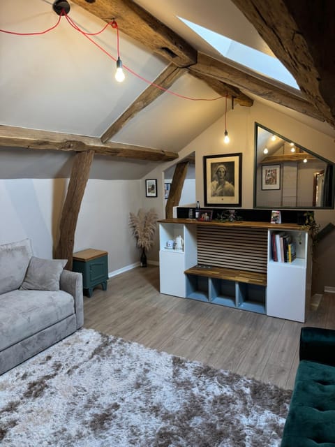 Communal lounge/ TV room, Living room