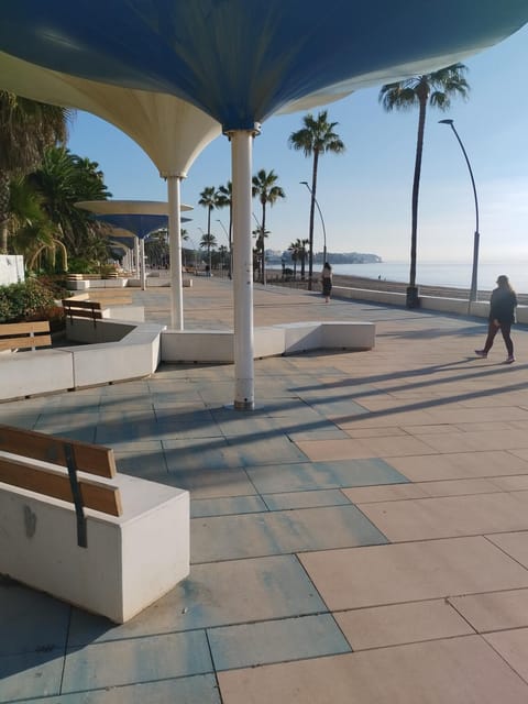 Bajo frente al mar Apartment in Estepona