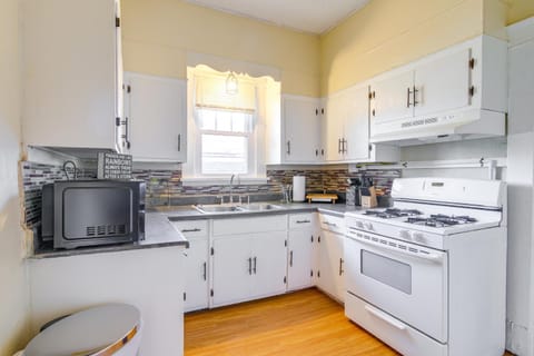 Pet-Friendly Memphis Home - 4 Mi to Downtown! House in Memphis