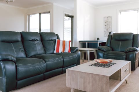 Mara House - Space for Everyone House in St Helens