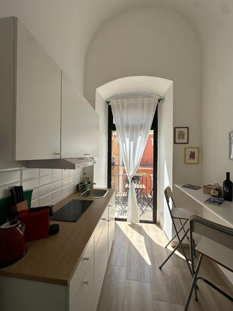 Kitchen or kitchenette, kitchen