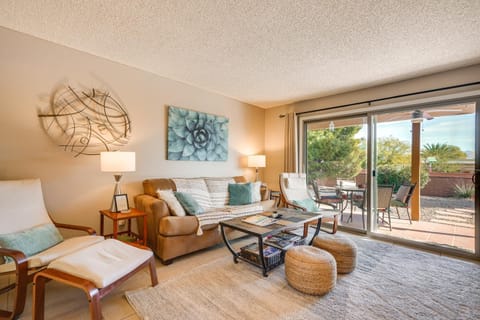 Pet-Friendly 55 and Green Valley Home with Golf Gear! House in Green Valley