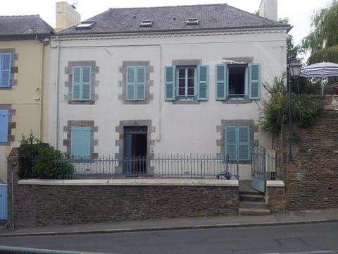 Studio 6 proche du port Apartment in Cancale