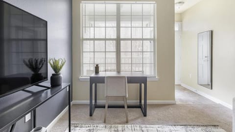 Landing Modern Apartment with Amazing Amenities (ID1292X061) Apartment in Madison