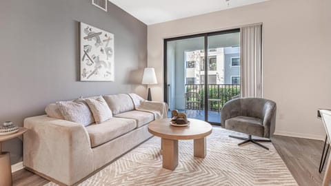 Landing Modern Apartment with Amazing Amenities (ID8711X57) Apartment in North Fort Myers