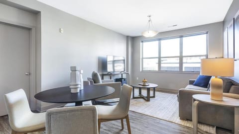 Landing Modern Apartment with Amazing Amenities (ID8431X96) Apartment in Covington