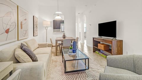 Landing Modern Apartment with Amazing Amenities (ID7697X96) Apartment in Fort Myers