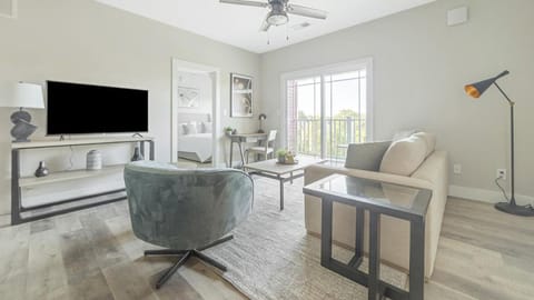 Landing Modern Apartment with Amazing Amenities (ID1011X401) Apartment in Lexington