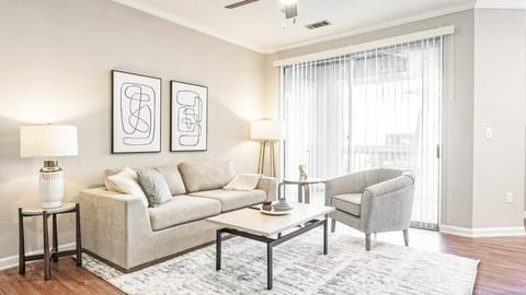 Landing Modern Apartment with Amazing Amenities (ID8999X84) Apartment in Mount Pleasant