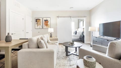 Landing Modern Apartment with Amazing Amenities (ID8930X28) Apartment in The Gulch