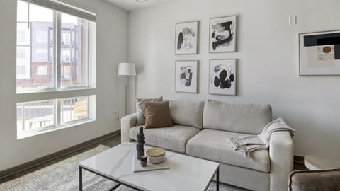 Landing Modern Apartment with Amazing Amenities (ID7370X74) Apartment in Madison