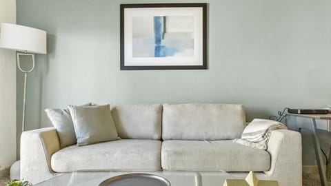 Landing Modern Apartment with Amazing Amenities (ID1241X451) Apartment in Oklahoma City