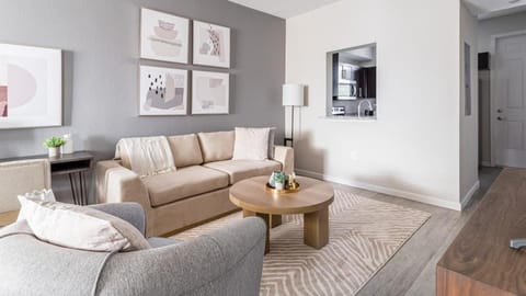 Landing Modern Apartment with Amazing Amenities (ID8175X59) Apartment in Fort Myers