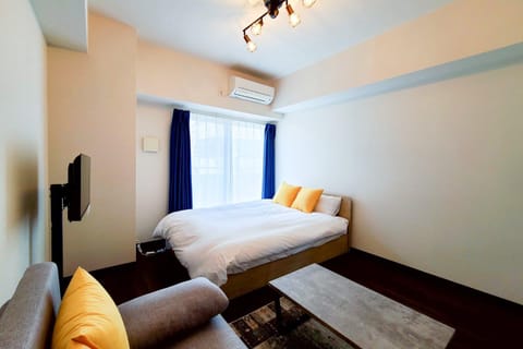 Bed, Living room, Bedroom