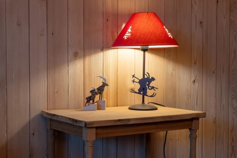 Fresh & Simple near Gstaad Apartment in Saanen