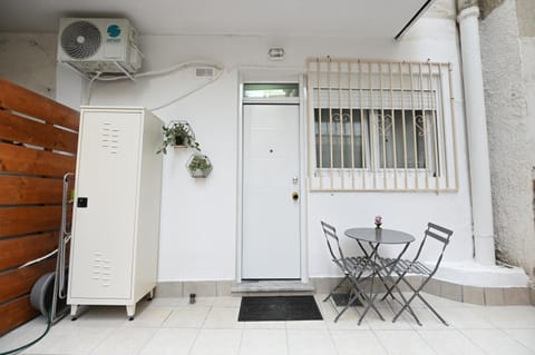 Modern studio at Thessaloniki Apartment in Thessaloniki