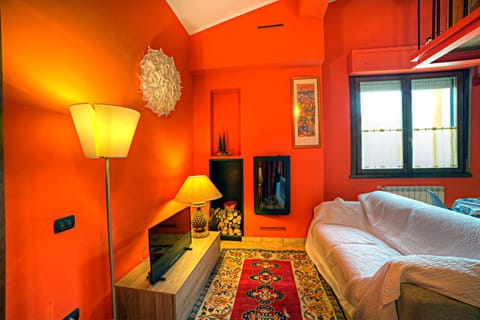 TV and multimedia, Living room, Seating area