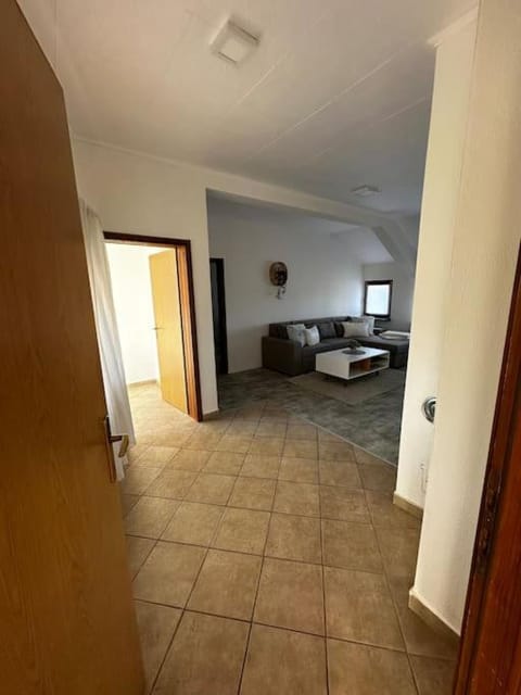 Living room, Photo of the whole room, Seating area