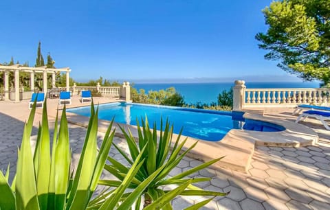 Patio, Day, Pool view, Sea view, Swimming pool, sunbed