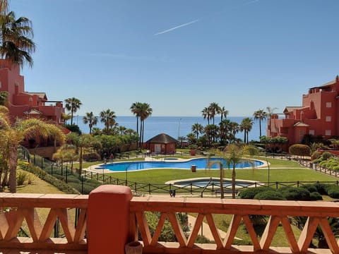 Pool view, Sea view, Swimming pool