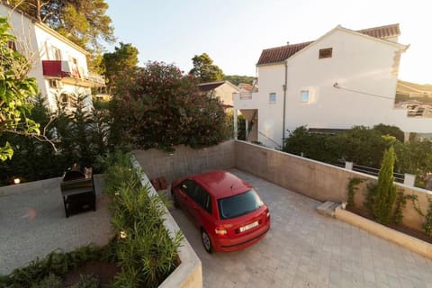 Summer House Villa Nadini Dvori Villa in Split-Dalmatia County