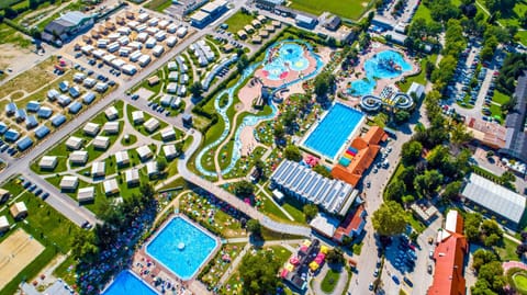 Natural landscape, Bird's eye view, Swimming pool