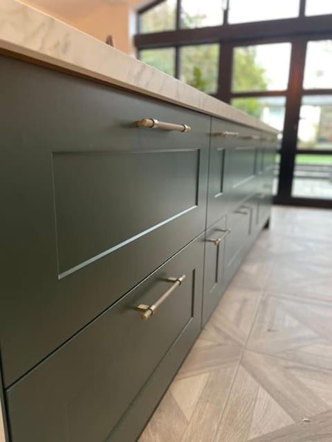 Roath Park Lake 5BR City Retreat House in Cardiff